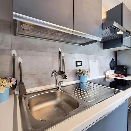 Intero Giulietta - Fiera Ospedale Borgo Roma - Free Parking - Free Wi-fi