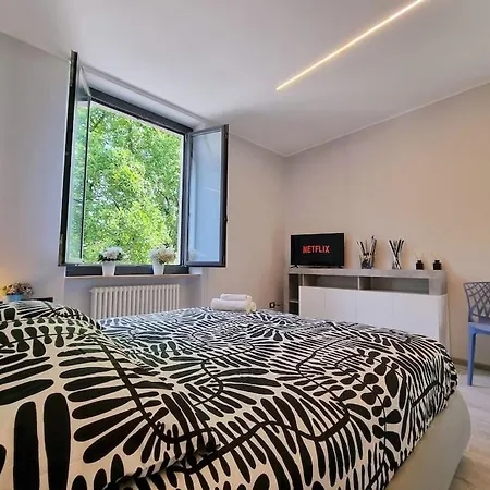 Intero Giulietta - Fiera Ospedale Borgo Roma - Free Parking - Free Wi-fi Διαμέρισμα *